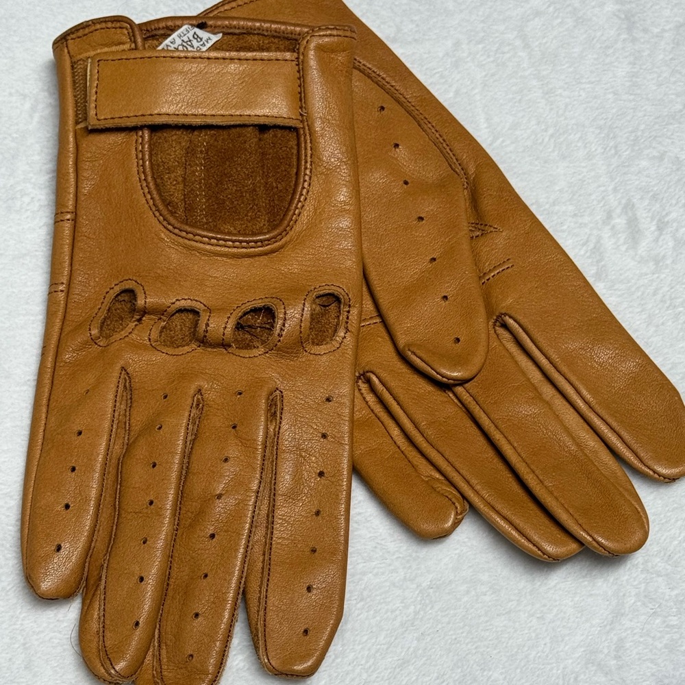 Elegant Brown Leather Men's Gloves